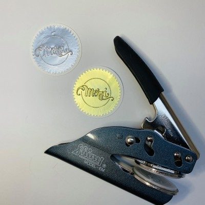 Etiquettes Autocollantes  50 mm Pince à Gaufrer | Tamporelle